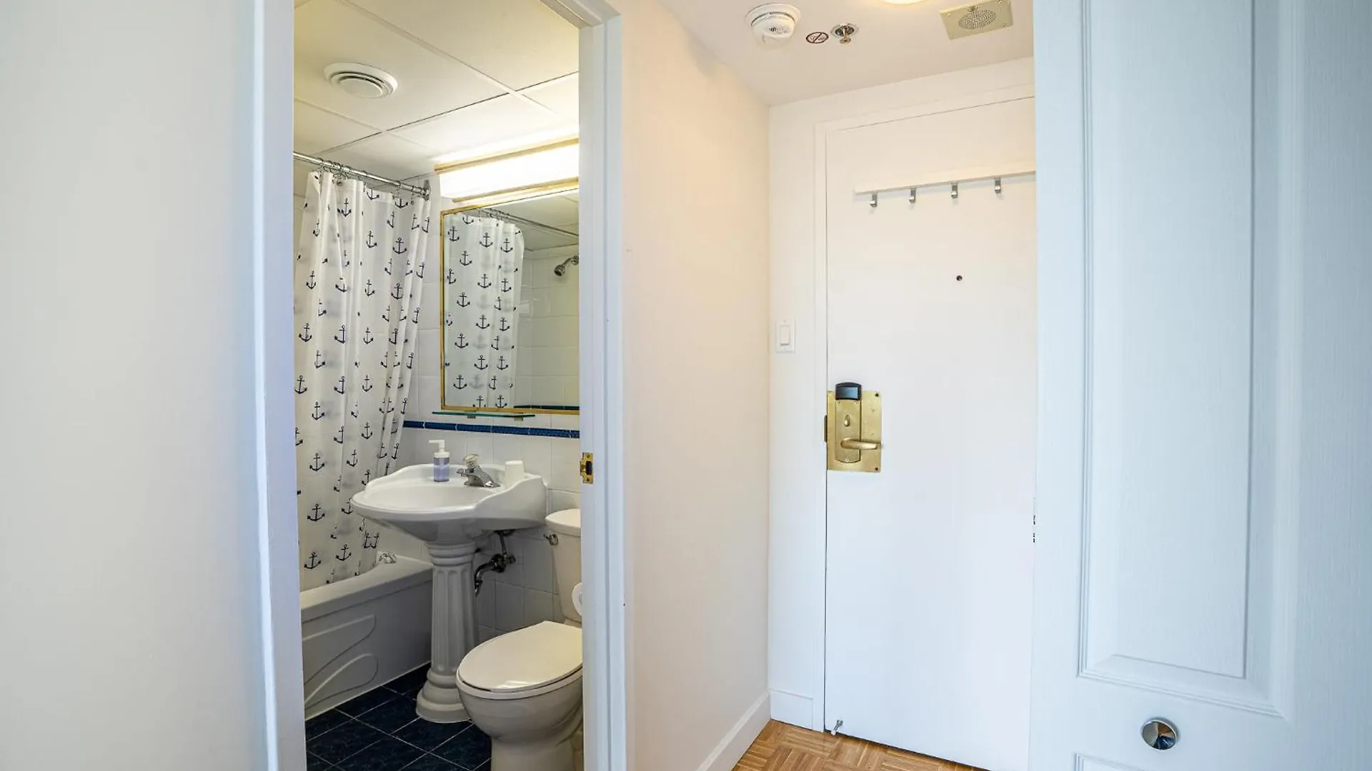 Appartements Dorchester Montreal Apartment